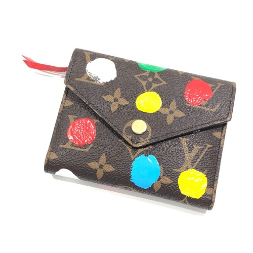 Louis vuitton - louis,