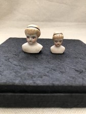 Deux Têtes Bustes de Poupée Porcelaine Vers 1890