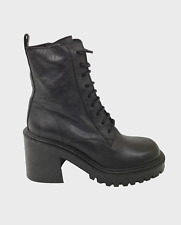 Bottes en cuir à talons