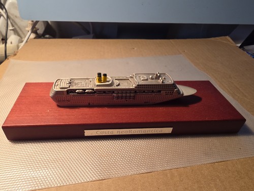 Maquette metal costa - maquette,