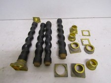 yg.. lot de 4 colonnes de