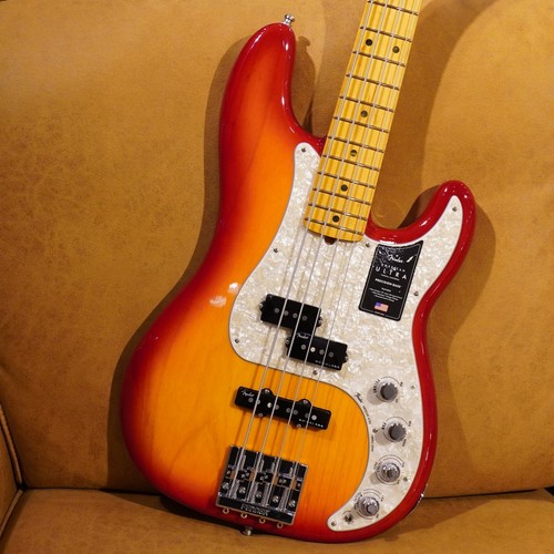 Fender american ultra - pb, avec