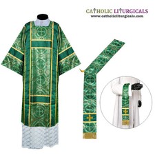 Vêtement dalmatique romain