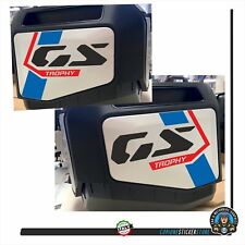 2 Adhésifs Trophy Bleu Rouge