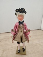Poupée Folklorique Historique