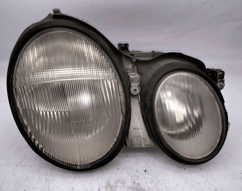 A2088200261 projecteur droite - a2088200261,