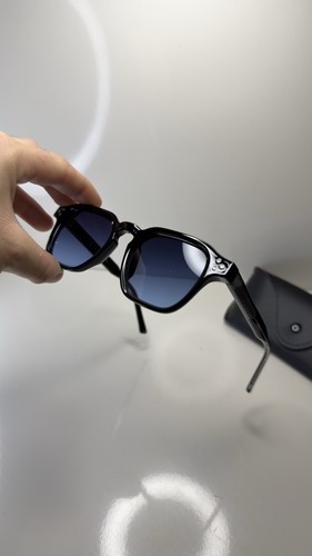 Lunettes soleil homme femme - de,