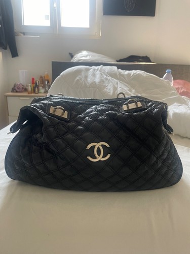 Grande pochette noir chanel