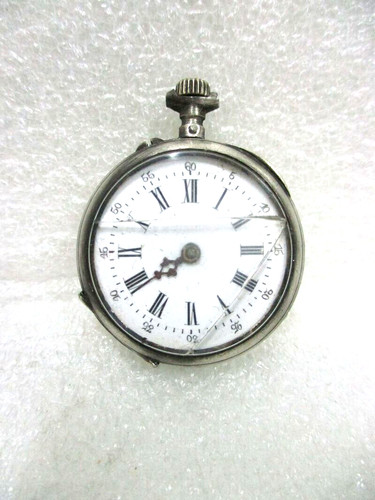 Ancienne petite montre - , à