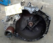 46766050 Changement complet.  FIAT PUNTO 1a Serie 60 Selecta Ber. 5p/b/1242cc