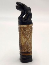 scrimshaw Dayak récipient poudre chaman os de bovin Timor tribal ethnique Dukun