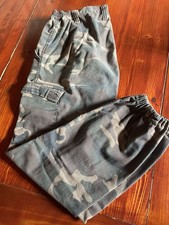 Pantalon  Solognac  Chasse / Pêche. Taille L (82/89 cm). Couleur Camouflage.(V1)