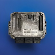 Calculateur Moteur Master 2 /2l5 G9u650/ 0281013364