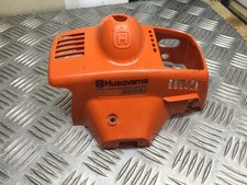 capot moteur débroussailleuse