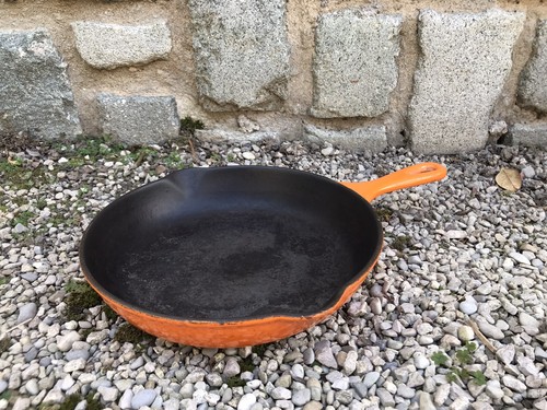 Poêle orange volcanique - poêle,
