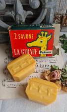 2 ANCIENS SAVONS LA GIRAFE