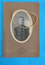 PORTRAIT 8e GÉNIE /