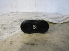 Interrupteur de leve vitre avant gauche DACIA SANDERO 1 8200602227