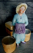 ANCIEN SERVICE à CONDIMENTS MOUTARDIER en PORCELAINE FIGURINE VITRINE 1930