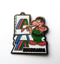 RNT 15/ pin's DECORAMA peinture chevalet