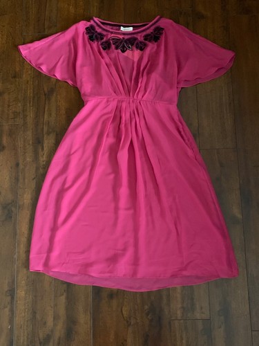 Robe chiffon perlée - en,