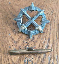Insigne Sous Marinier qui ne vont pas ensemble     /H91