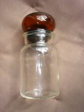 Ancien petit POT avec son couvercle