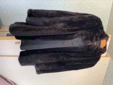 Veste vison marron taille 40/42 tres bon etat tres peu portée