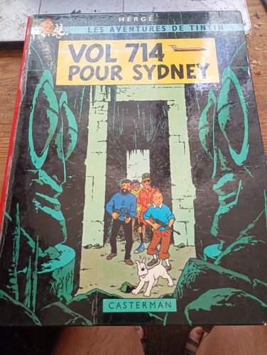Vol 714 pour - , sydney
