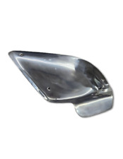 Tôle d'aluminium sur le tapis