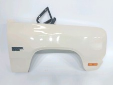 AILE AVANT DROITE DODGE B300