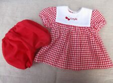 Ensemble pour Poupée Corolle /robe vichy rouge et bloomer catalogue 2012