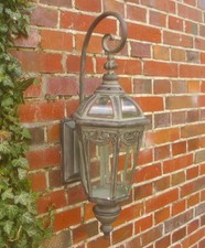 LANTERNE DE JARDIN AVEC