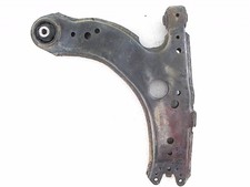 Triangle inferieur avant droit