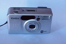 KONICA Z-UP 70 E