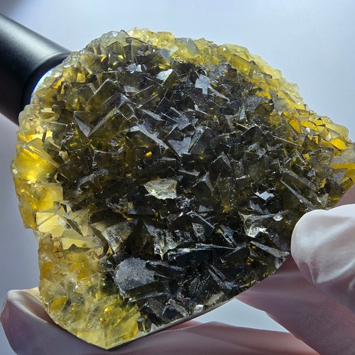 Spécimen cubique fluorite - cubique,
