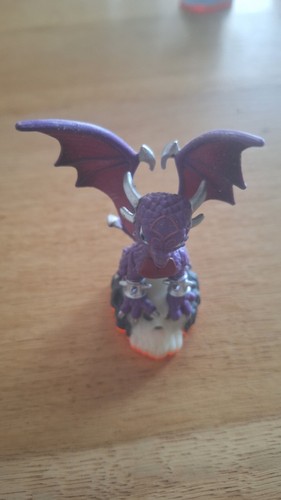 Figurine skylanders giant - figurine,