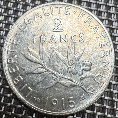 Tres belle piece - belle, 2