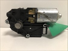 Moteur toit ouvrant RENAULT MEGANE 2 PHASE 1 7701055542