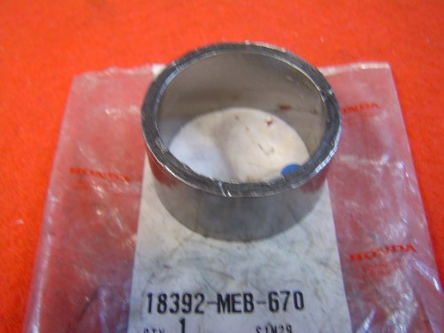 Joint cylindrique échappement
