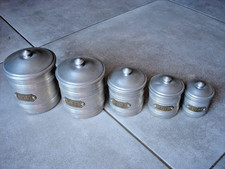 Lot complet d'anciens pots