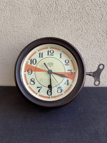 Horloge salle radio - horloge,