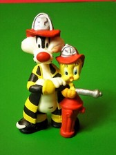 ? Figurine Titi et Grosminet en Tenue de Sapeurs Pompiers et en Plastique