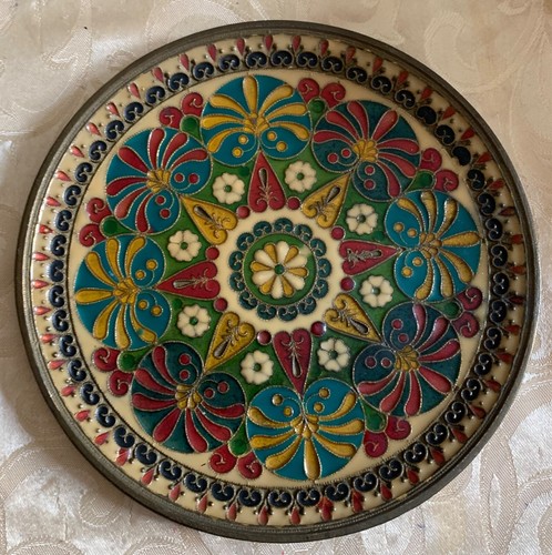 Assiette cuivre emaillée - , et