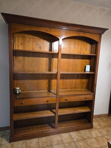 Bibliothèque ouverte deux - ouverte, à