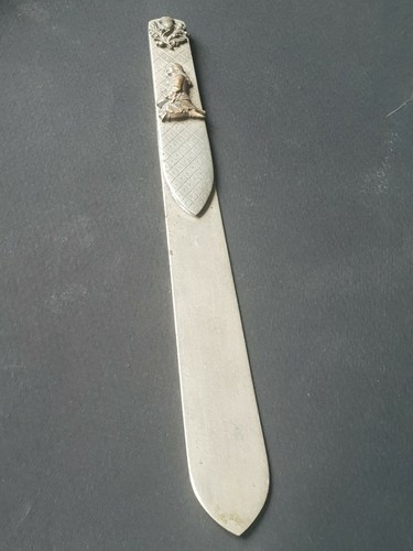 Magnifique très ancien - , coupe