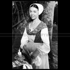 Photo F.013656 SABINE HAUDEPIN (LES MAITRES SONNEURS) 1980 TV-MOVIE