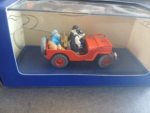 Moulinsart hachette jeep - moulinsart,