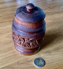 ancien pot à tabac en bois