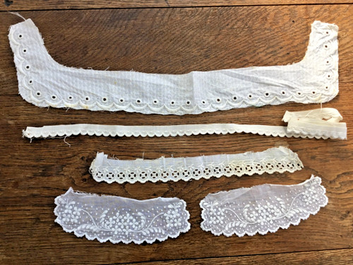 Linge ancien lot - galons,